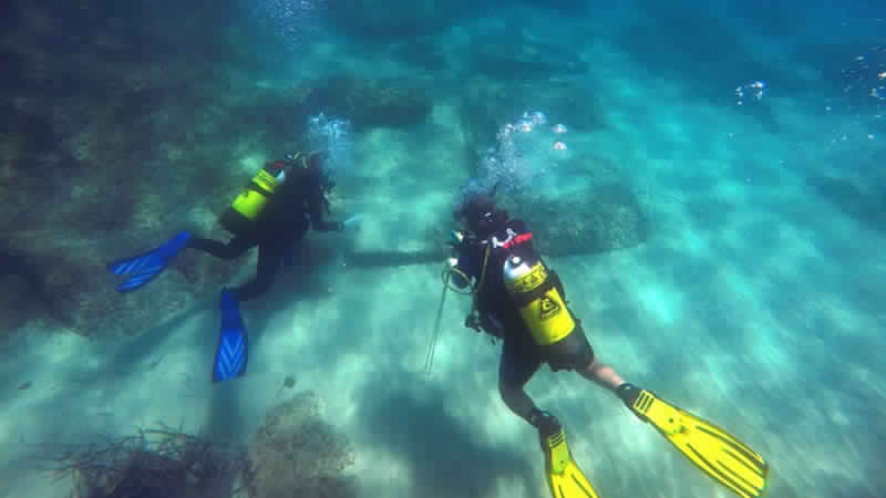 Neapolis - Unterwasserarchäologie