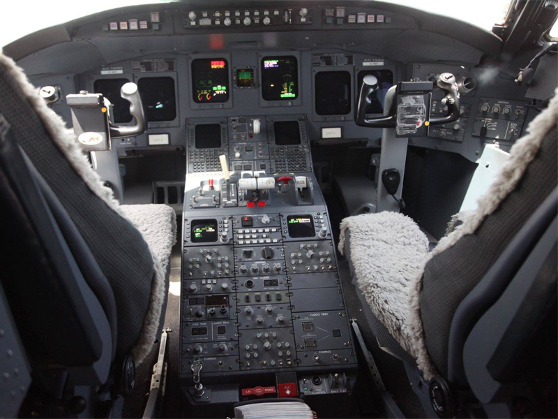 Bombardier CRJ900 TS-ISC