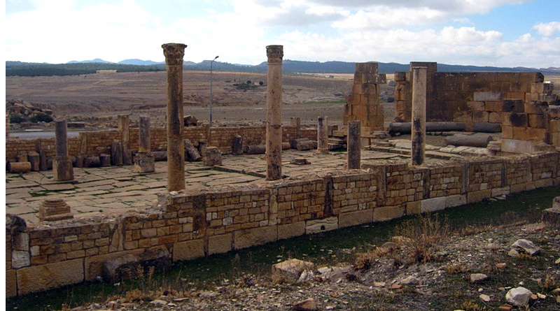 Überreste der christlichen Basilika - Bild: Von Youssefbensaad - Eigenes Werk, CC BY-SA 4.0, https://commons.wikimedia.org/w/index.php?curid=67532697