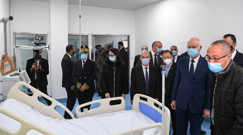 Neues Militärkrankenhaus Sfax durch Präsident Saied eröffnet